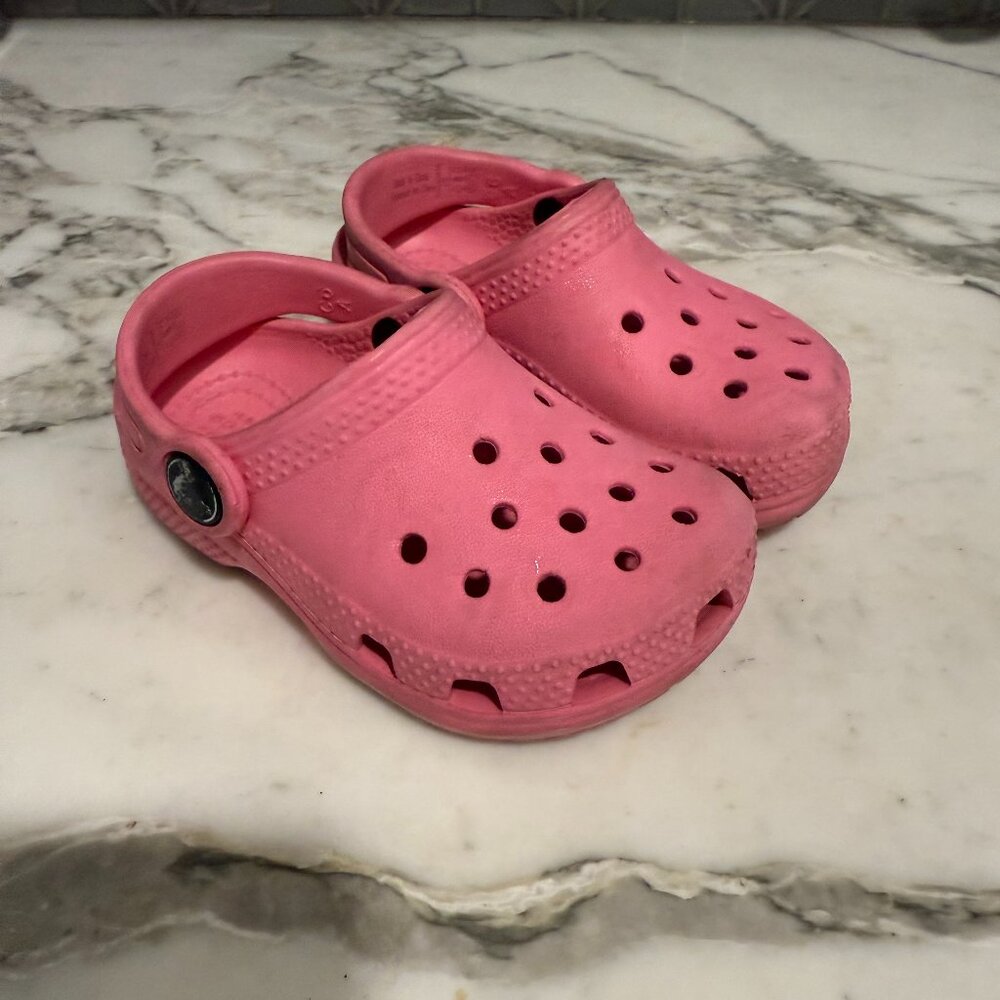 $16 ADD ON Crocs 6c Natives Nike Converse Adidas Vans Zara New Balance Puma